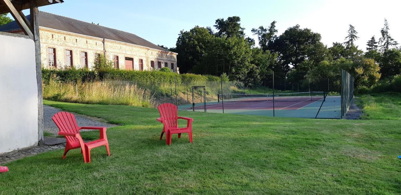 克朗Chateau De Craon住宿加早餐旅馆 外观 照片